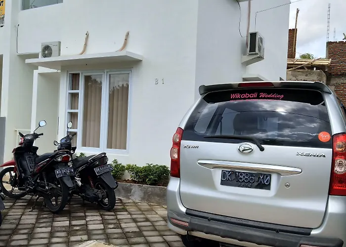 Wika Bali House Privatunterkunft Jimbaran